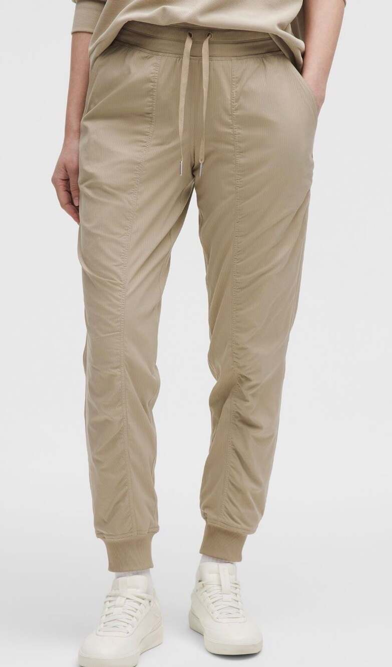 Lululemon Dance Studio Lined Jogger 7/8 Women’s 2 NWT